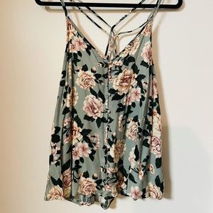 AMERICAN EAGLE Floral Tank
